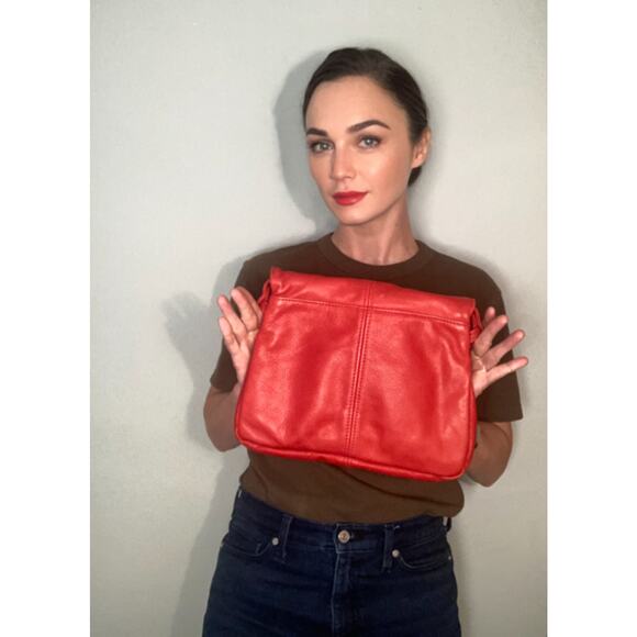 Vintage Red Leather SAS Made in USA Bag Crossbody Clutch Convertible - Picture 3 of 13